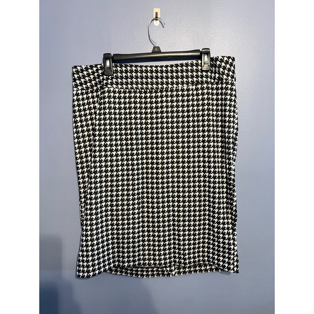 Lane Bryant Mini Skirt Houndstooth Black & White‎ Stretch, Back Zip Size 18